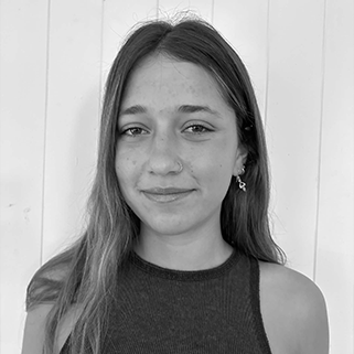 Antonia Casela — Diseñadora Gráfica en Flama Creators