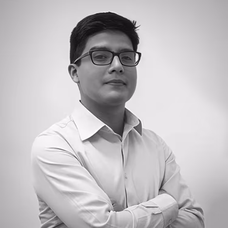 Renzo Gonzales — Planner Digital en Flama Creators
