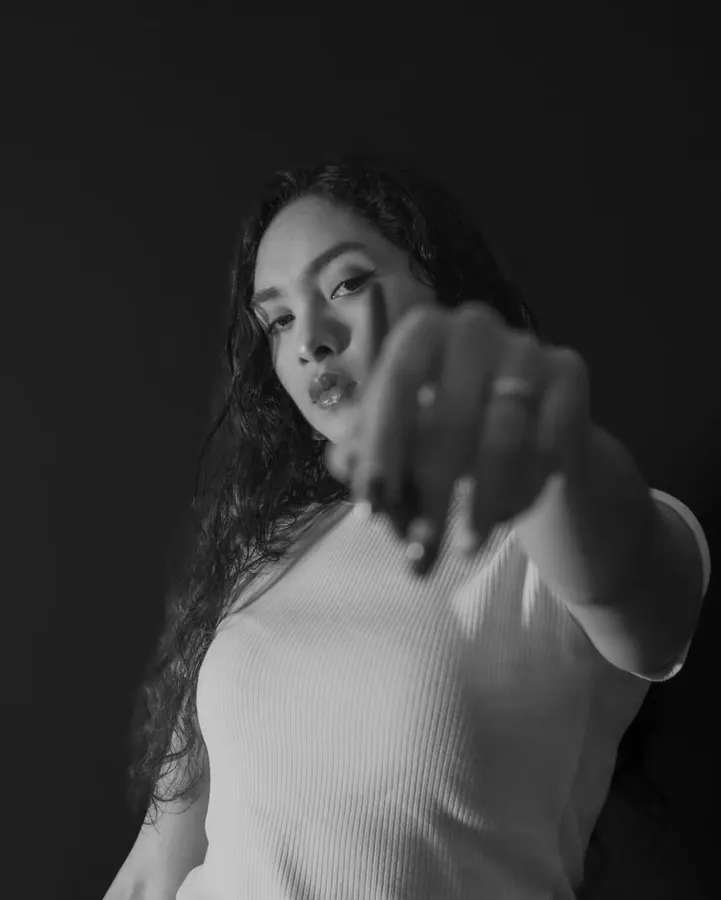 Vera Grecia Calancha — Diseñadora Gráfica en Flama Creators